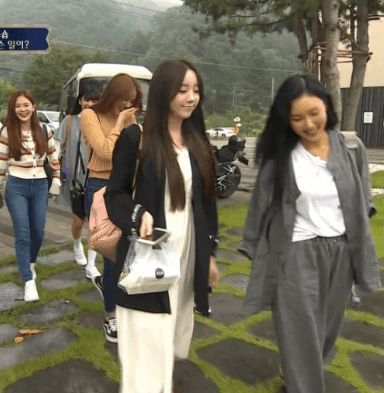 데뷔 5년만에 솔로로 데뷔하는 러블리즈 김케이 | 인스티즈
