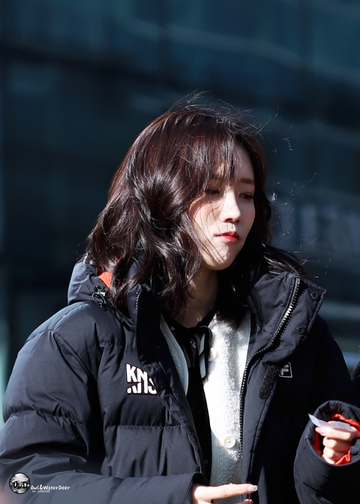 출퇴근하는데 시끄러움이 전해지는 러블리즈 미니팬미팅 | 인스티즈