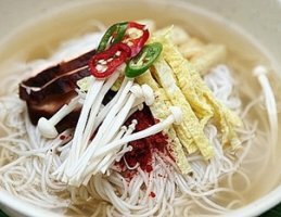어머니손맛잔치국수 이미지