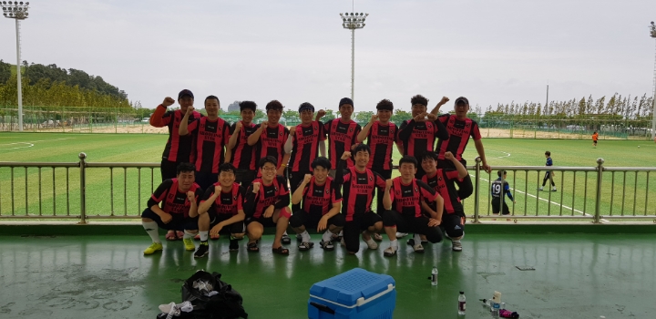 풋볼살롱 이미지