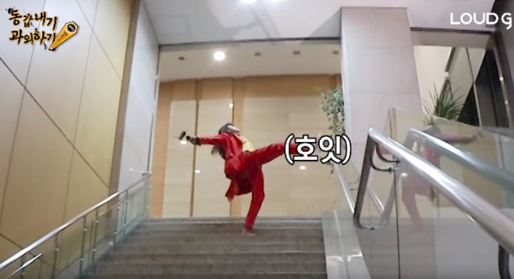 조커 따라한 jtbc 김민아 기상캐스터 | 인스티즈