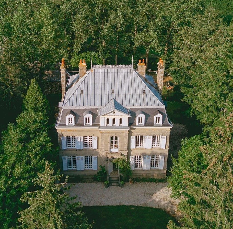 160년된 프랑스 고성을 구입해 5년간 수리해서 사는 한국 여성.twit | 인스티즈