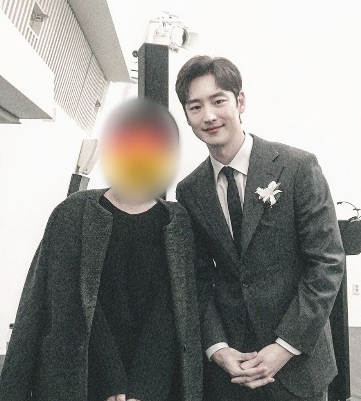 친구 결혼식에 간 이제훈.jpg | 인스티즈