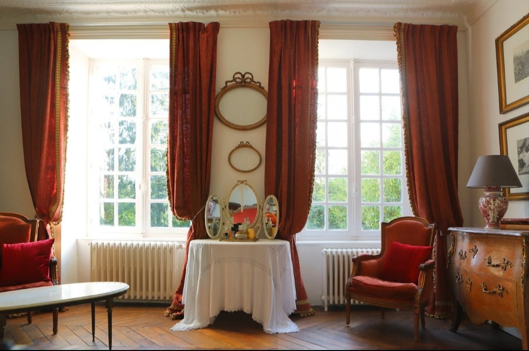 160년된 프랑스 고성을 구입해 5년간 수리해서 사는 한국 여성.twit | 인스티즈