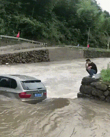 바라만 볼 수밖에 없는 슬픔 | 인스티즈