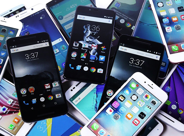 여태 본인이 썼던 스마트폰 기종 중 가장 만족도 높았던 폰은? | 인스티즈