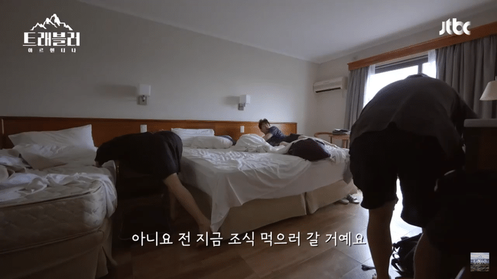 9878061a5953d3609daedbb83893e4aa6d17d8e6