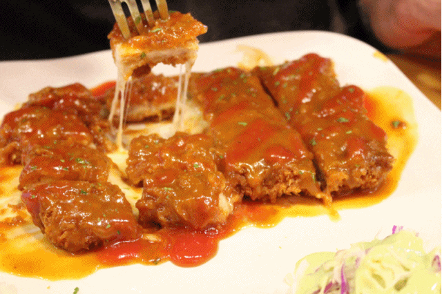 치즈 돈까스 vs 고구마 돈까스 본인의 선택은? | 인스티즈