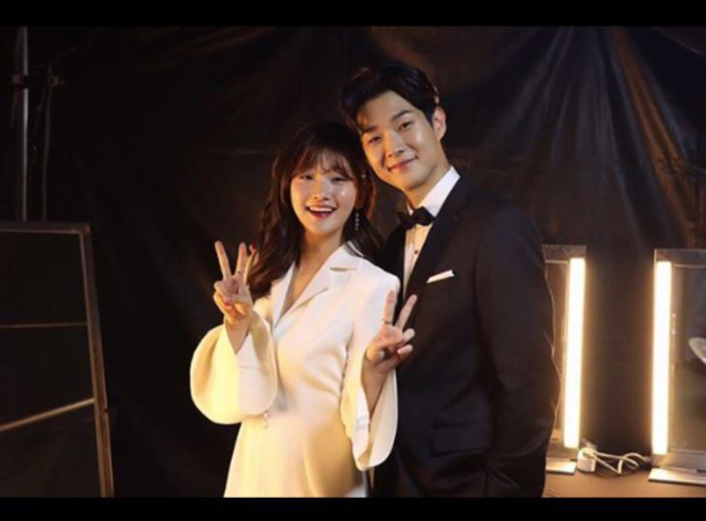 서로 보고 놀랐다는 최우식-박소담 | 인스티즈