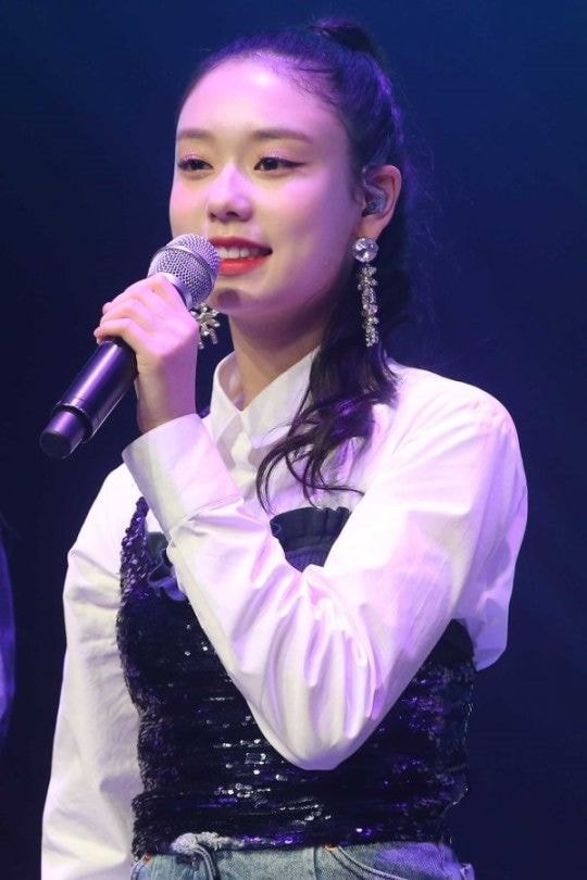 파나틱스(FANATICS) 막내 김도아 쇼케이스 사진.jpg | 인스티즈