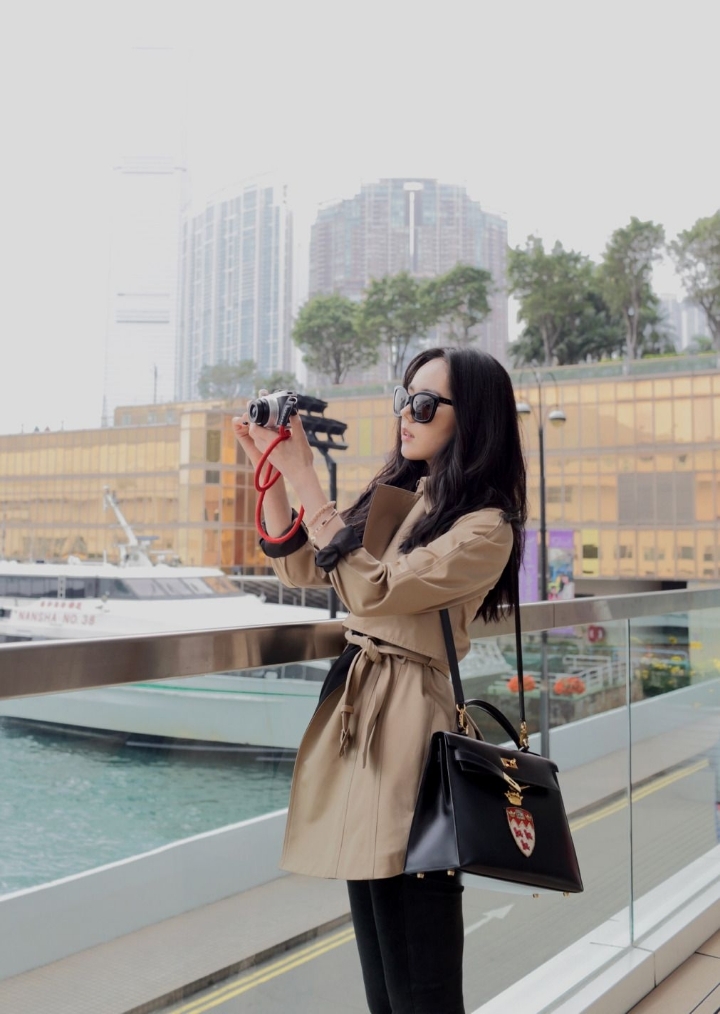 사진 찍는게 취미인 연정훈과 그의 모델.jpg | 인스티즈