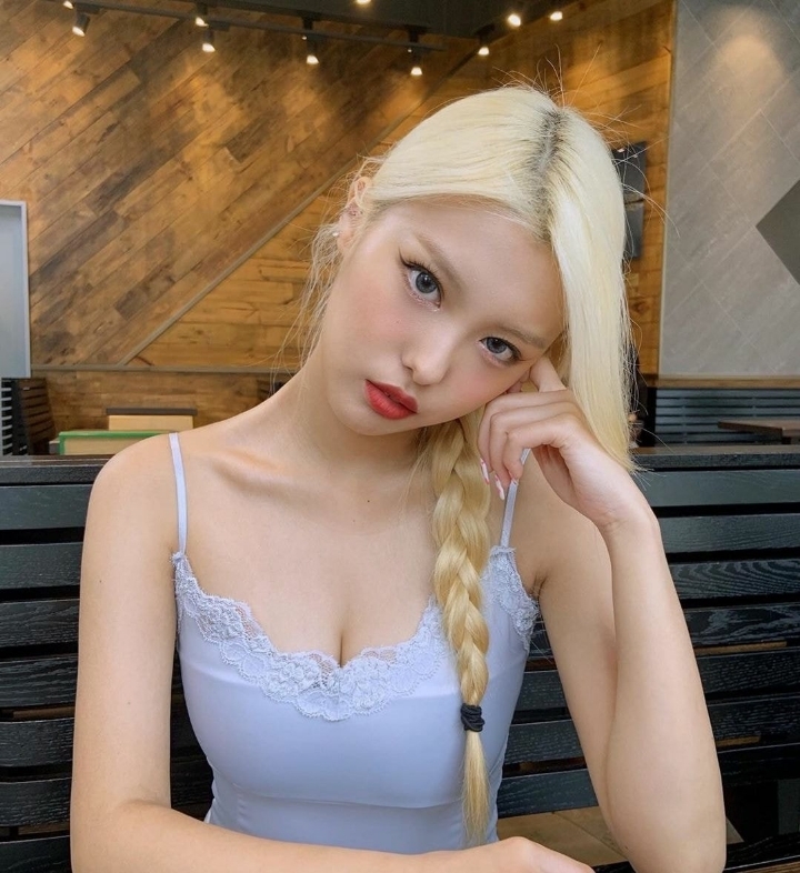 최근 살빼고 스타일링 바꾼뒤 엄청 달라진 여자아이돌 멤버.JPG | 인스티즈