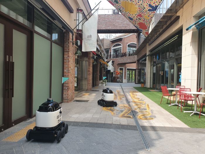 배민에서 시범운행 중이라는 배달 로봇.JPG | 인스티즈