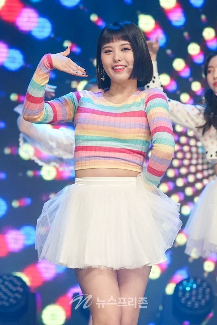 최근 살빼고 스타일링 바꾼뒤 엄청 달라진 여자아이돌 멤버.JPG | 인스티즈