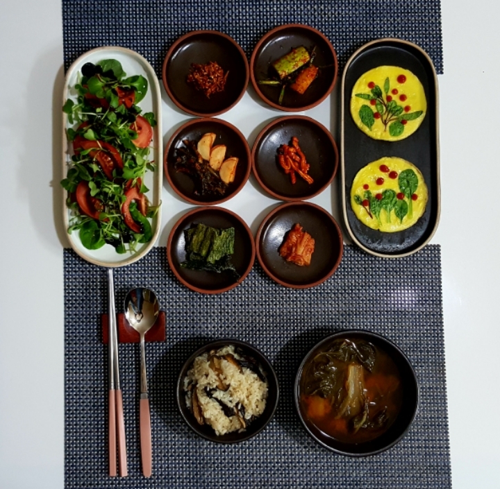 아침밥상 이미지