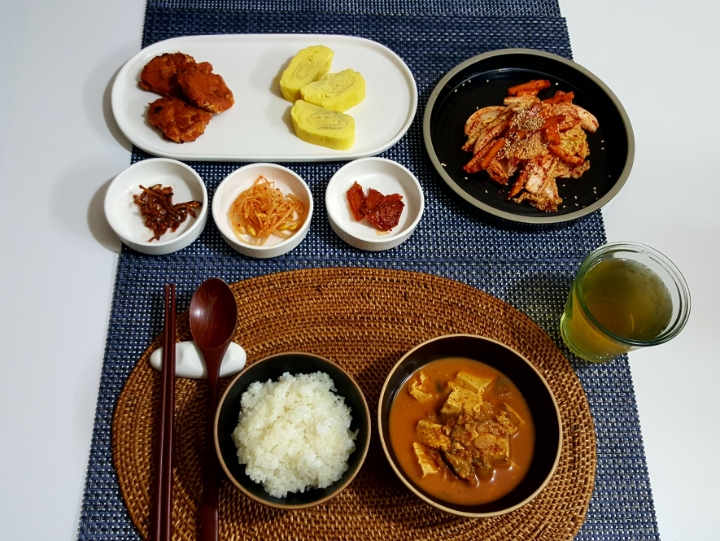 아침밥상 이미지