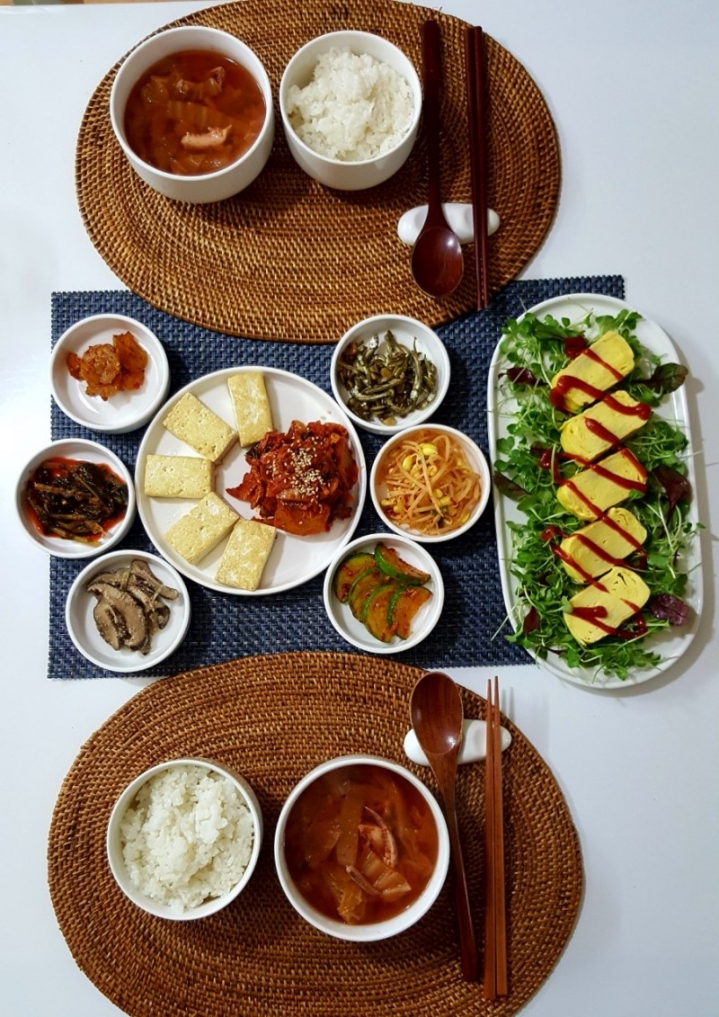 아침밥상 이미지