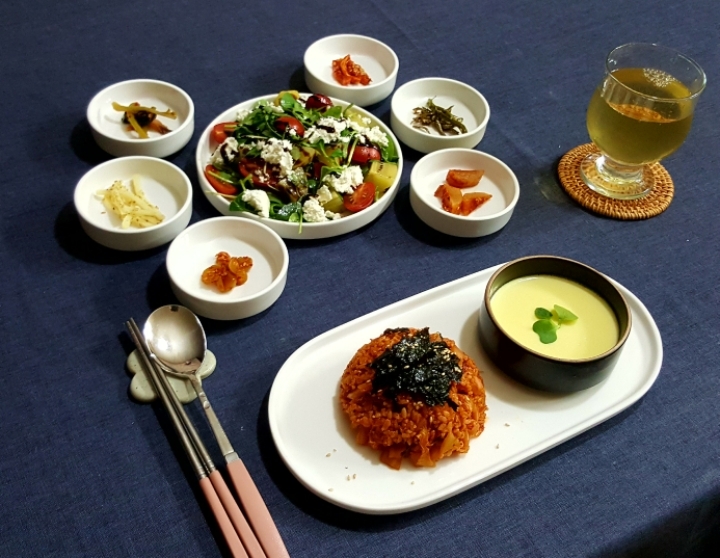 아침밥상 이미지