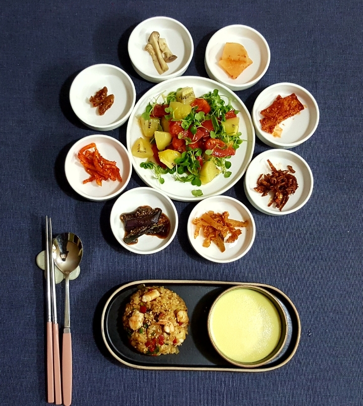 아침밥상 이미지
