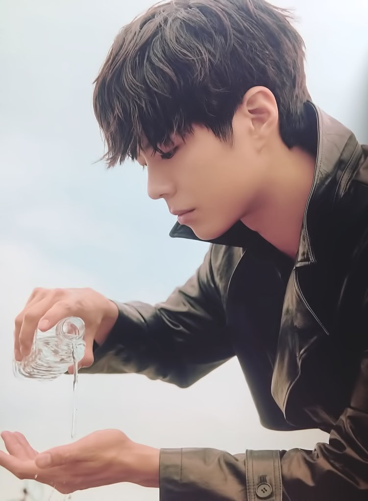 여자들한테 난리난 박보검 화보 근황.jpg | 인스티즈