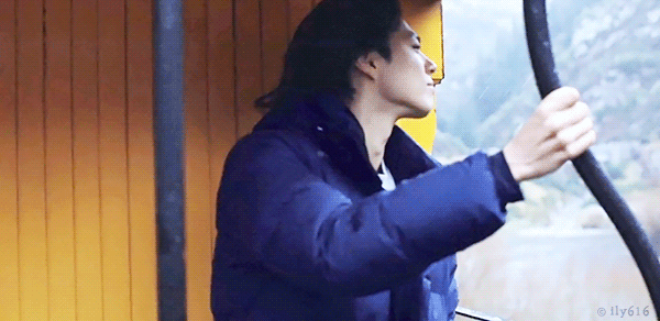 아웃도어 브랜드에서 뮤직비디오 만들어준 배우.jpg | 인스티즈