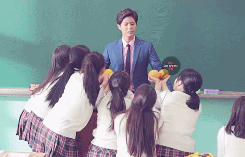 여자들이 환장한다는 남자의 무심한 행동.jpg | 인스티즈