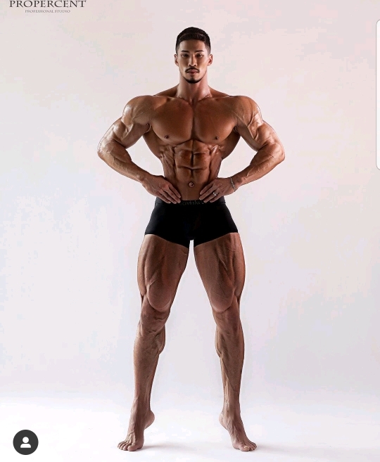 국내 피지크를 1년여만에 접수한 괴물신인 김민수 | 인스티즈