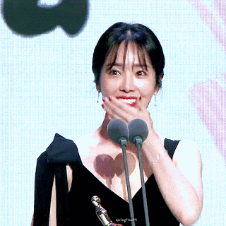 한지민 2019 MBC연기대상 시상식 움짤.gif | 인스티즈