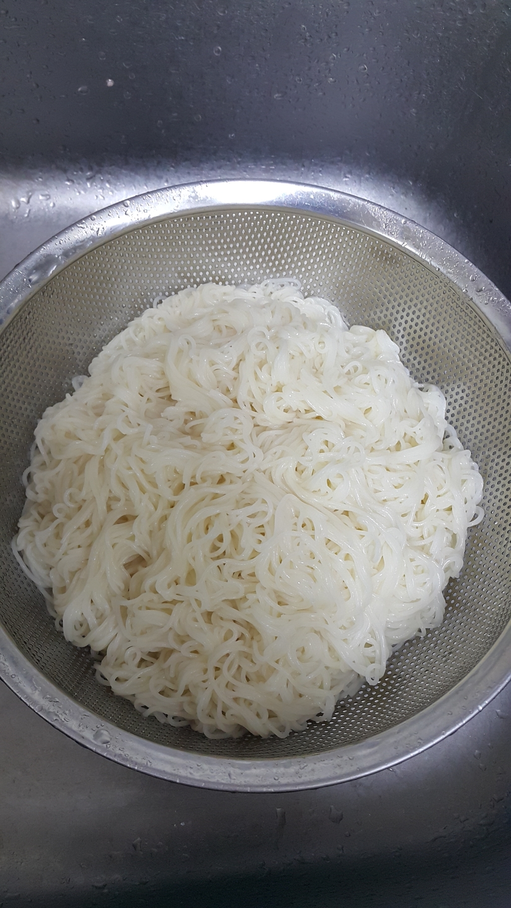 인터넷에서 본 국수 중 역대급 국수 | 인스티즈