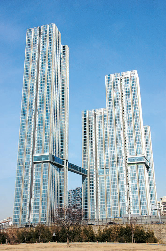 아이유가 현재 사는 아파트 | 인스티즈