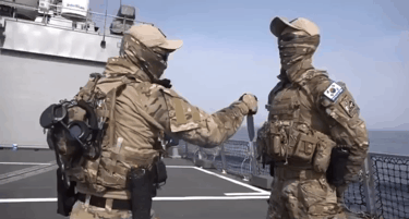 가짜사나이 무사트교관 하고 1대1 맞다이치고 싶다는 피끓는 디매인..jpg | 인스티즈