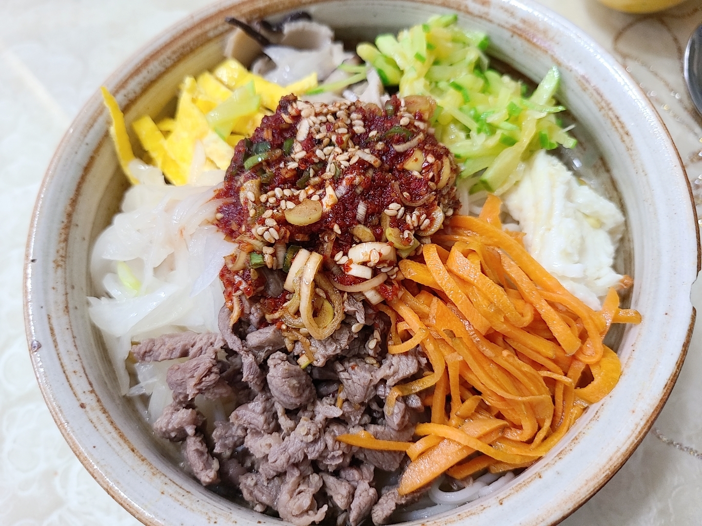 인터넷에서 본 국수 중 역대급 국수 | 인스티즈