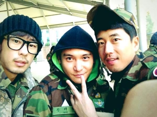 예비군 간 연예인들.jpg | 인스티즈