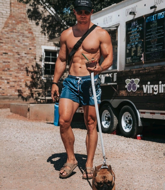 과하게 좋은 근육몸이지만 남녀 전부 좋아하는 이쁜몸매 | 인스티즈