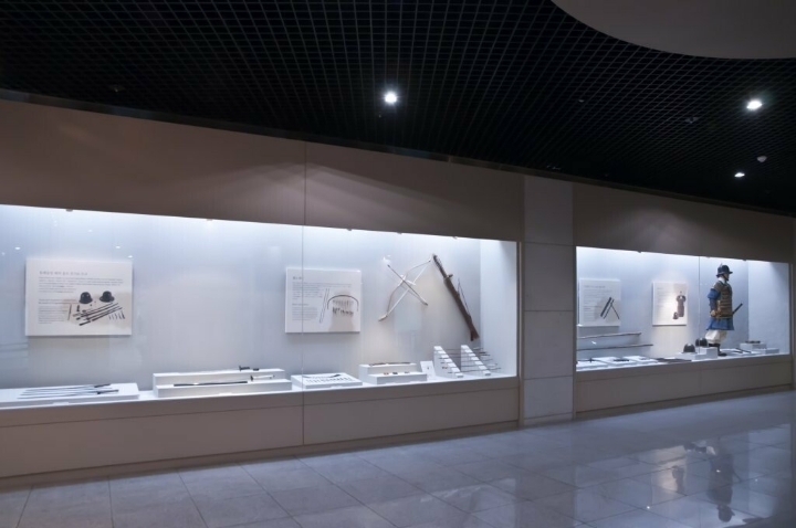 부산 지하철에서 느낄 수 있는 400여년 전 전쟁의 비극 | 인스티즈