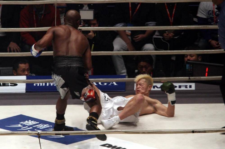 2분만에 1000억 번 사나이..gif | 인스티즈