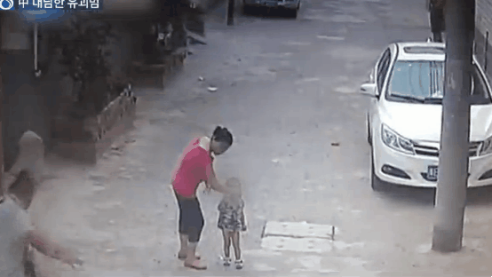 중국의 아동 인신매매 .jpgif | 인스티즈