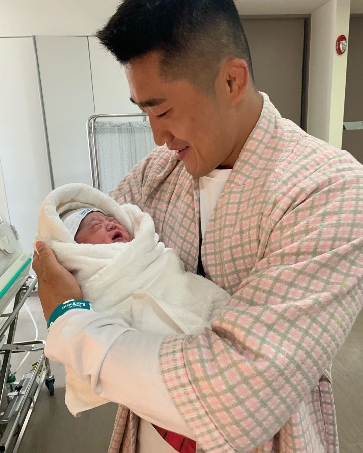 아빠가 된 김동현 | 인스티즈