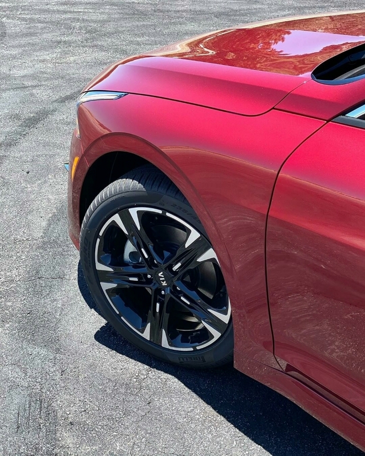 미국 매장에 입고된 기아 K5 | 인스티즈