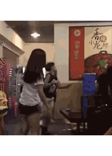 딸이 맞는 걸 본 아빠 | 인스티즈