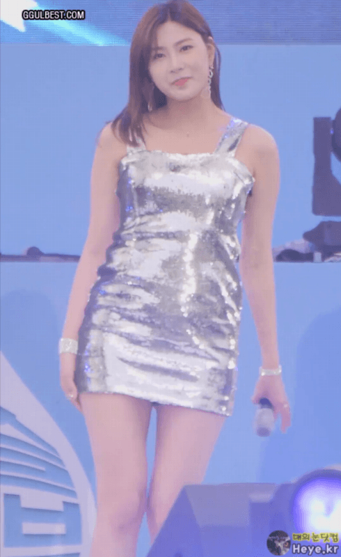 은갈치색 원피스 오하영 .gif | 인스티즈