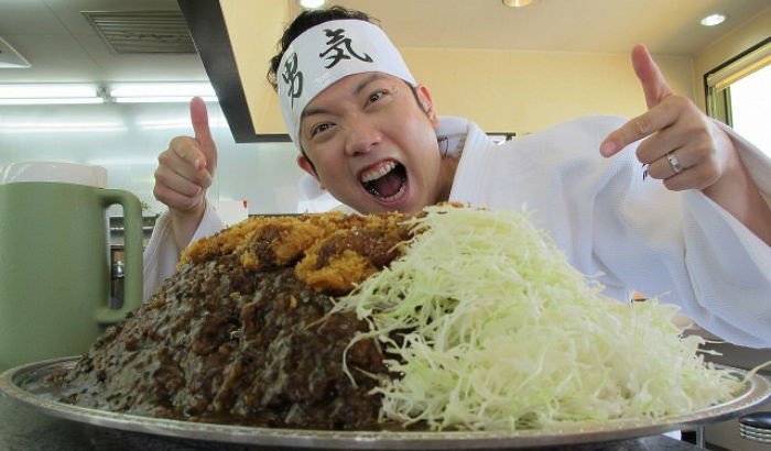 다 먹으면 상금이 무려 100만원인 음식들!.jpg | 인스티즈