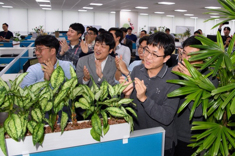 오늘자 문재인 대통령 | 인스티즈