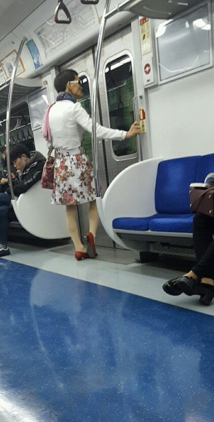 강한 자들만 살아남는 1호선 | 인스티즈