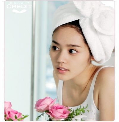 어린 친구들은 잘 모르는 20대시절에는 수지 못하지 않았던 외모의 여배우 | 인스티즈