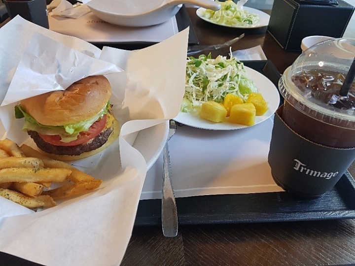 1평에 1억하는 아파트 조식 | 인스티즈