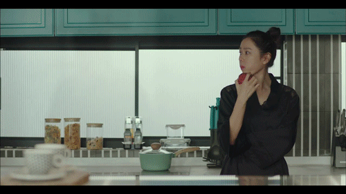 사과 드시는 예진누님 | 인스티즈