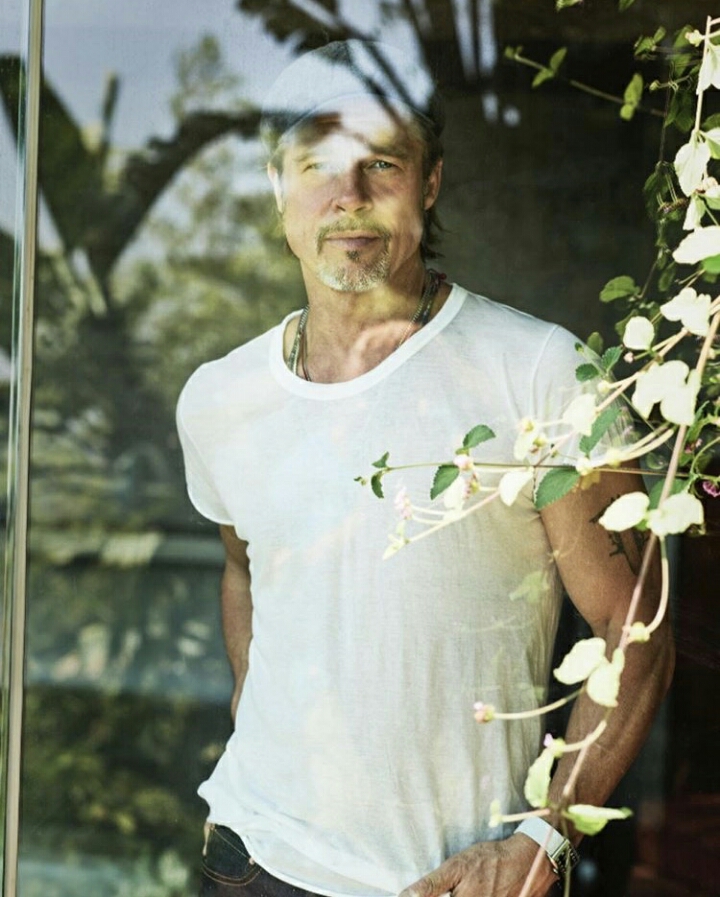 브래드 피트 최근 인터뷰 사진들 | 인스티즈