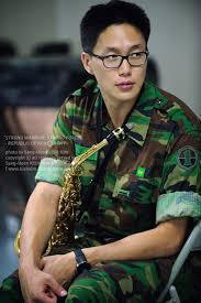 당신은 이 부대의 막내로 들어왔다 | 인스티즈