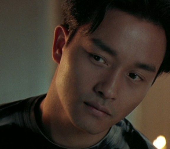 얼굴에 어딘가 모를 슬픔이 서려있는 배우들.. | 인스티즈